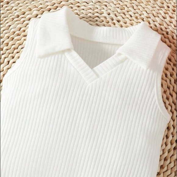 9-12 months baby Girl Red Cheer outfit. - Picture 6 of 6